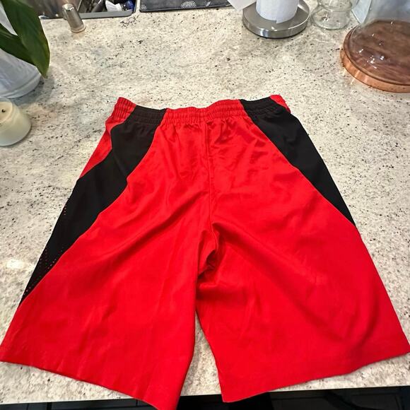 Tek Gear Mens Large Basketball Shorts Red Black Drawstring Elastic Waist - Picture 2 of 7